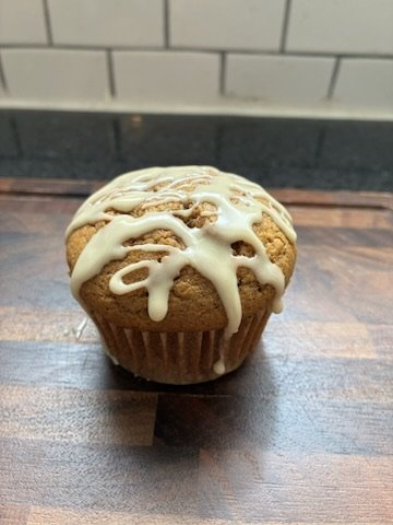 pumpkin muffins with maple glaze